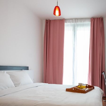 Sunny 1Bdr Apartment Near Center Sofia Exterior foto